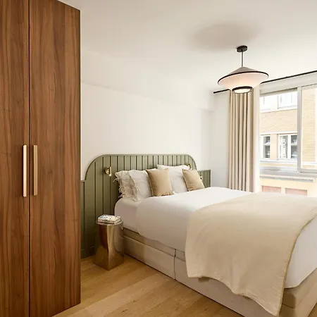 An Incredible 3-bed 3-bath At The Trocadero - Eiffel Tower *
