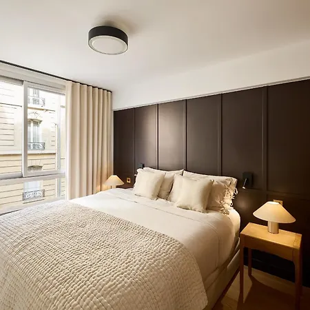 An Incredible 3-bed 3-bath At The Trocadero - Eiffel Tower * Paris