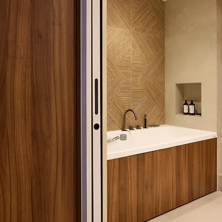 An Incredible 3-bed 3-bath At The Trocadero - Eiffel Tower Appartement *