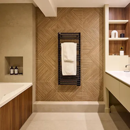 An Incredible 3-bed 3-bath At The Trocadero - Eiffel Tower Daire