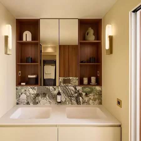 An Incredible 3-bed 3-bath At The Trocadero - Eiffel Tower *
